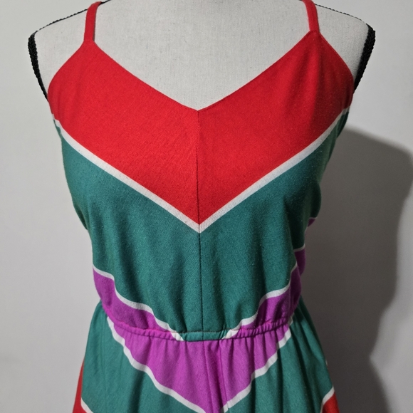 Vintage Red and Green Sleeveless Spaghetti Strap Sundress - Picture 4 of 8